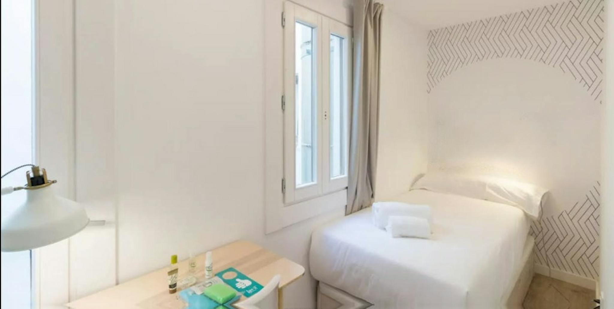 Carrer d'Escudellers, Barcelona preview