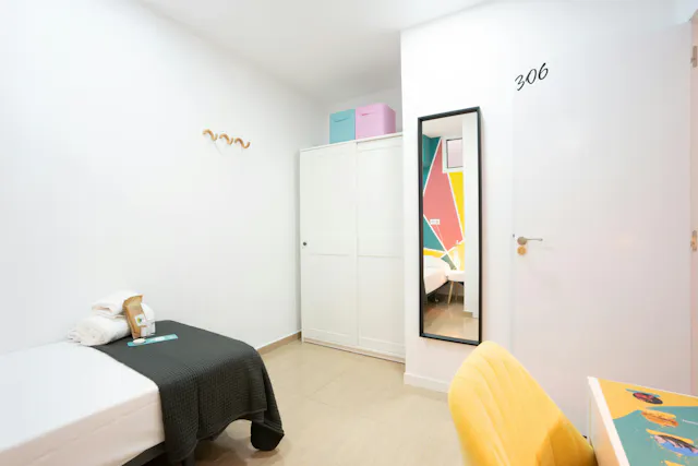 Private room in Carrer de Ferran, Barcelona (1472941) room image 2