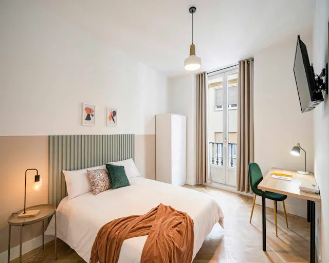 Private room in Calle del Carmen, Madrid (1472965) room image 1
