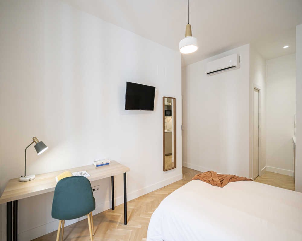 Calle del Carmen, Madrid preview