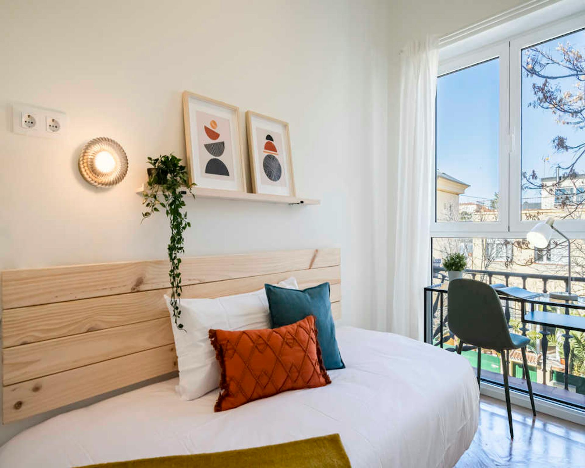 Calle de los Olivos, Madrid preview