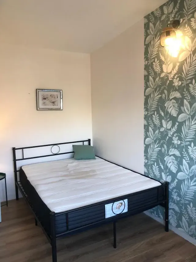 Private room in Rue de Londres, Toulouse (1473082) room image 1