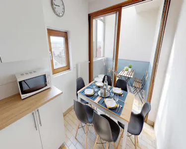 Private room for rent on Rue Garibaldi, Lyon, Lyon