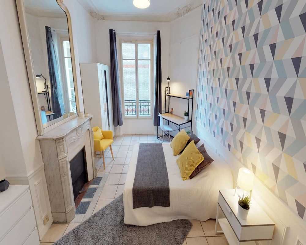 Rue de Picpus, Paris preview