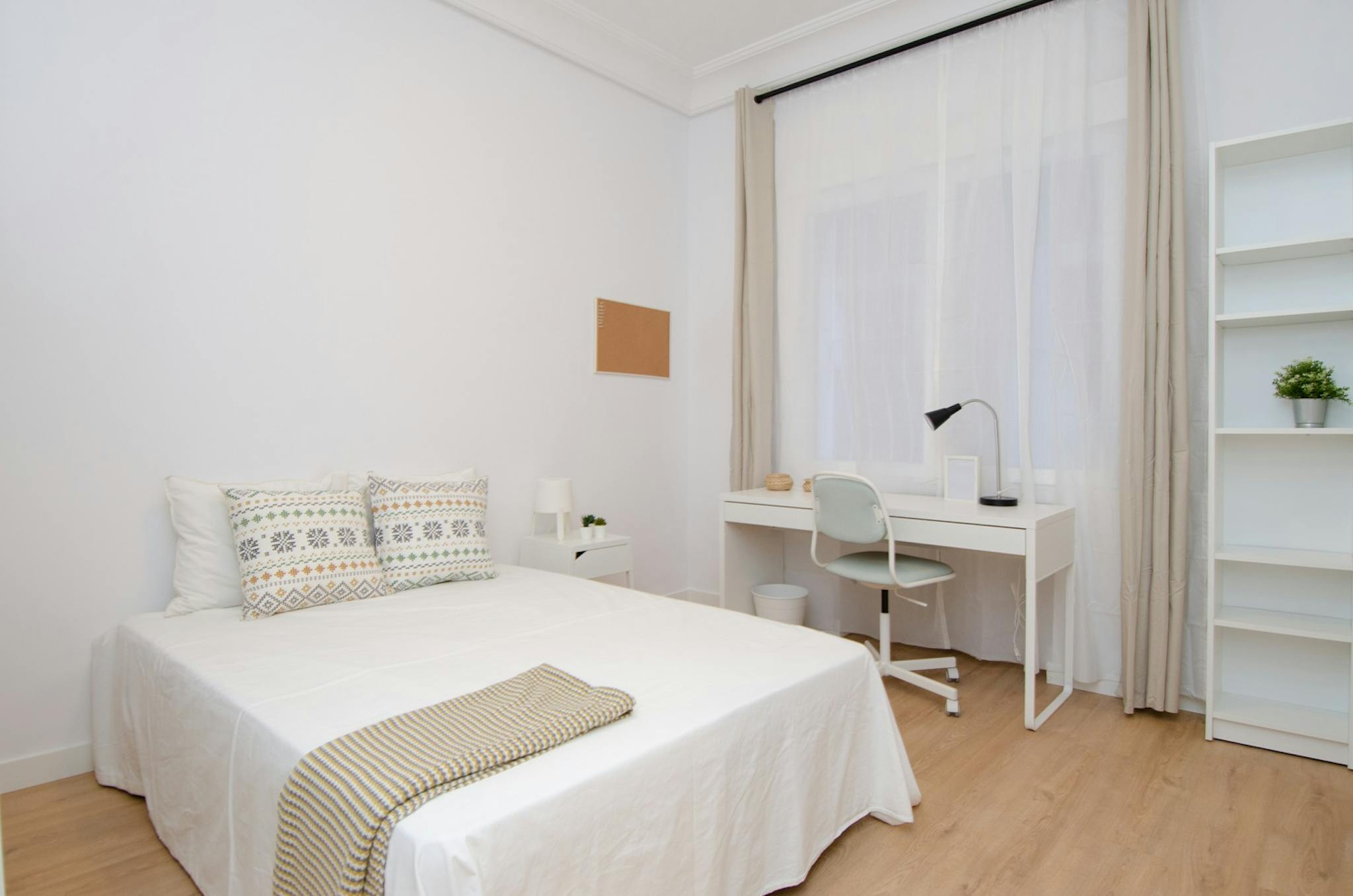 Calle del Doctor Esquerdo, Madrid preview