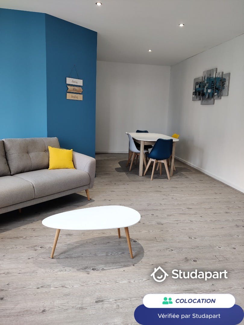 Private room for rent for €380 per month in Saint-Étienne, Rue Ladeveze