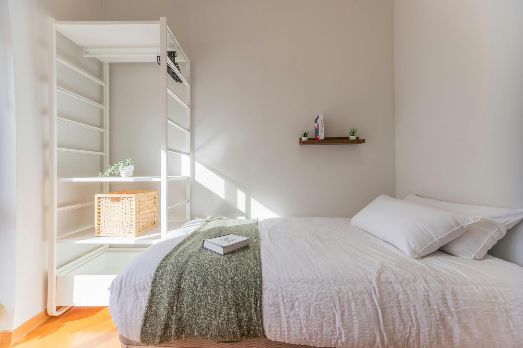 Carrer Comte d'Altea, Valencia preview