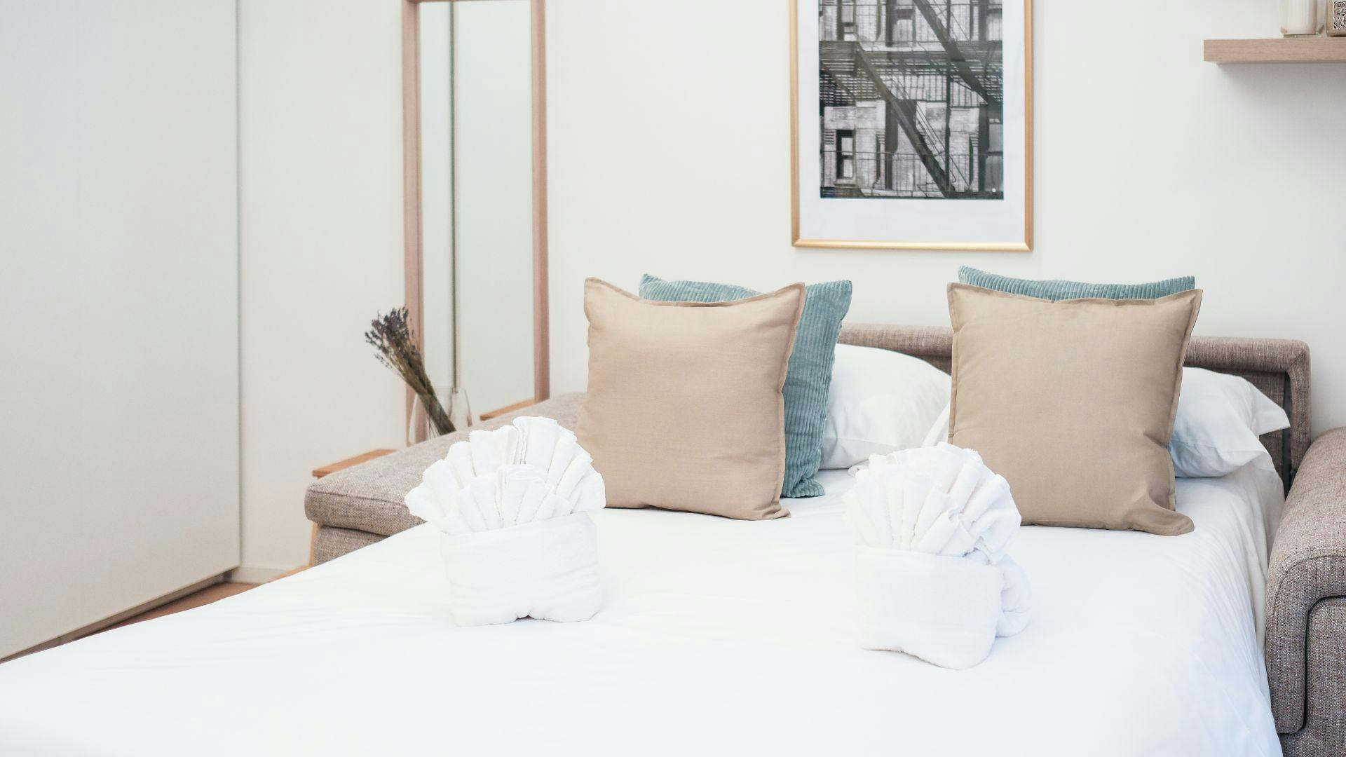 Via Giuseppe Sacconi, Milan