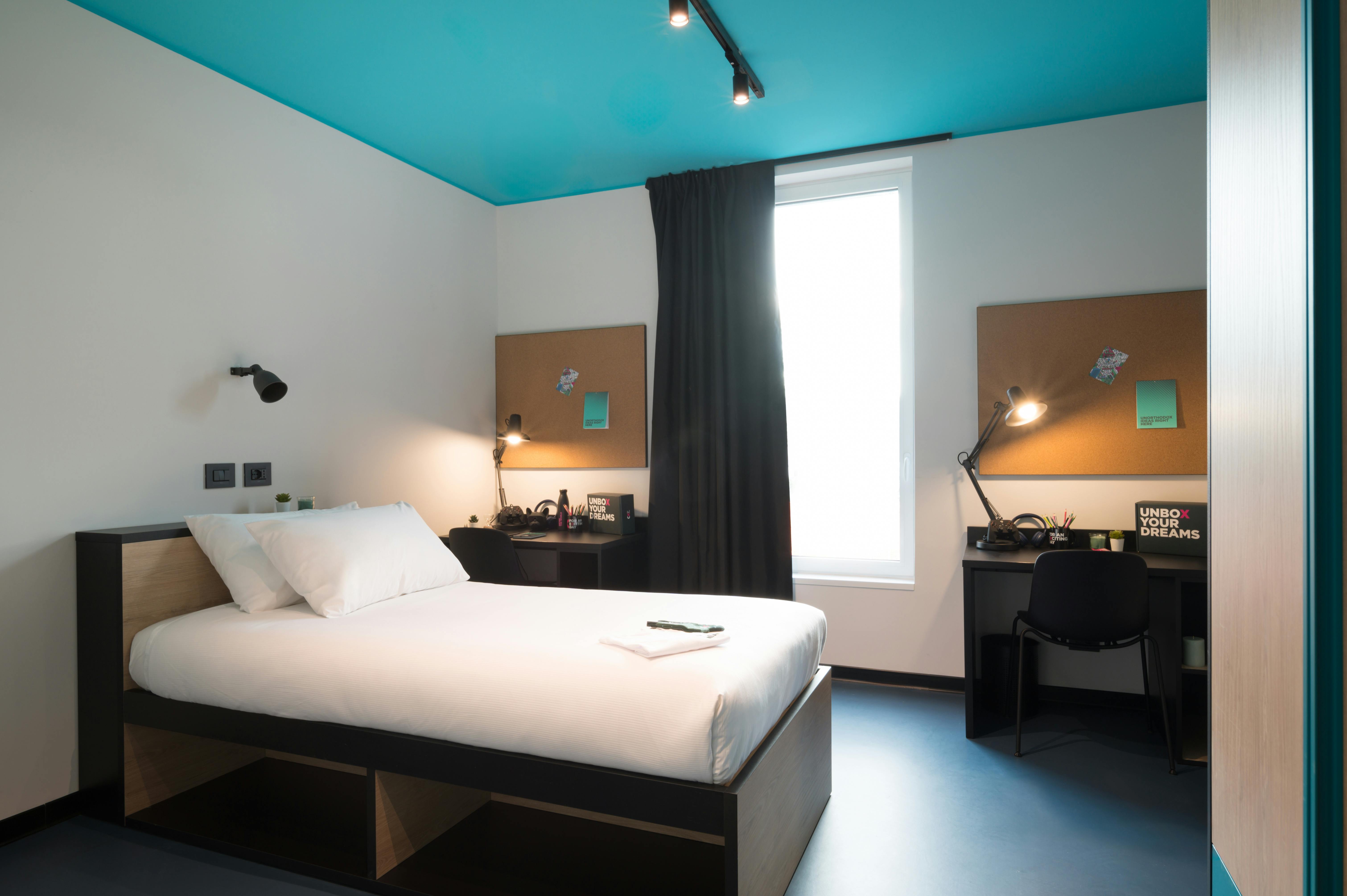Shared room in Via Carlo Amoretti, Milan (1473300) ROOM