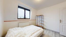 Privé kamer te huur voor € 390 per maand in Roubaix, Boulevard Gambetta