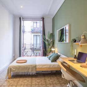 Private room for rent for €1,050 per month in Barcelona, Carrer de la Unió