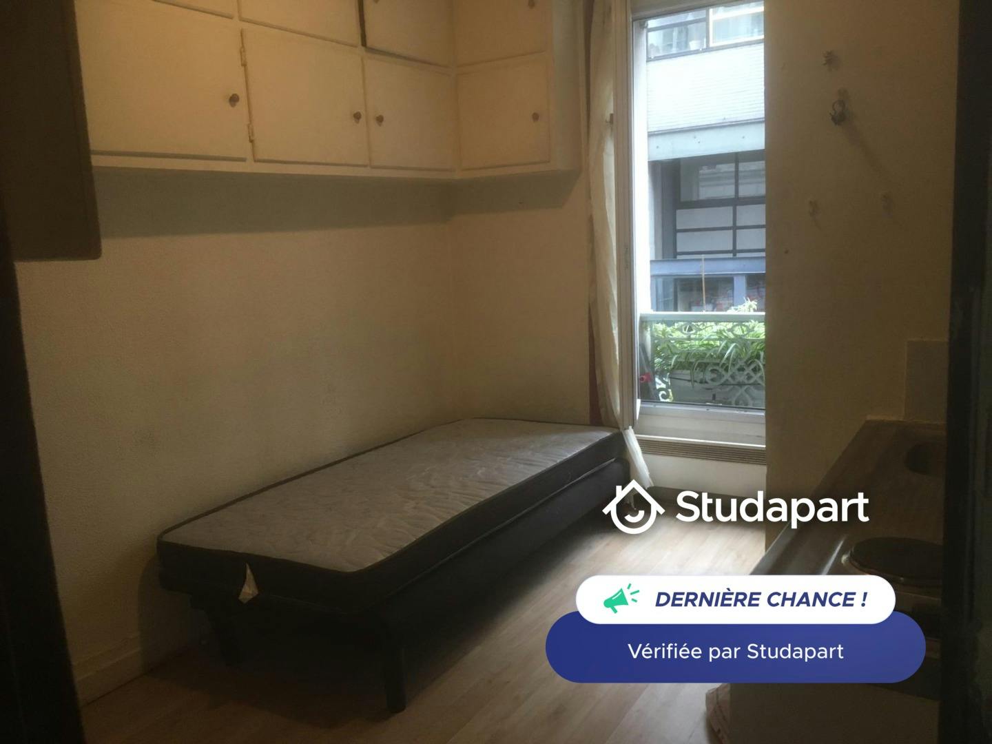Apartment for rent for €670 per month in Paris, Rue Moret