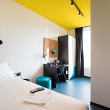 Private room for rent for €545 per month in Milan, Via Carlo Amoretti