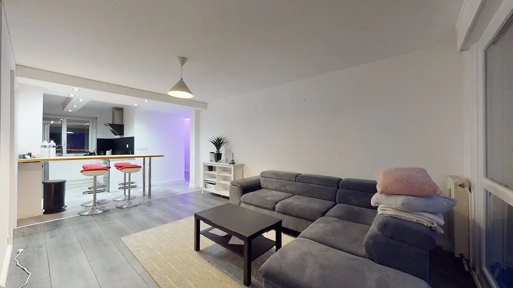 Apartment for rent for €900 per month in Roubaix, Boulevard du Général de Gaulle