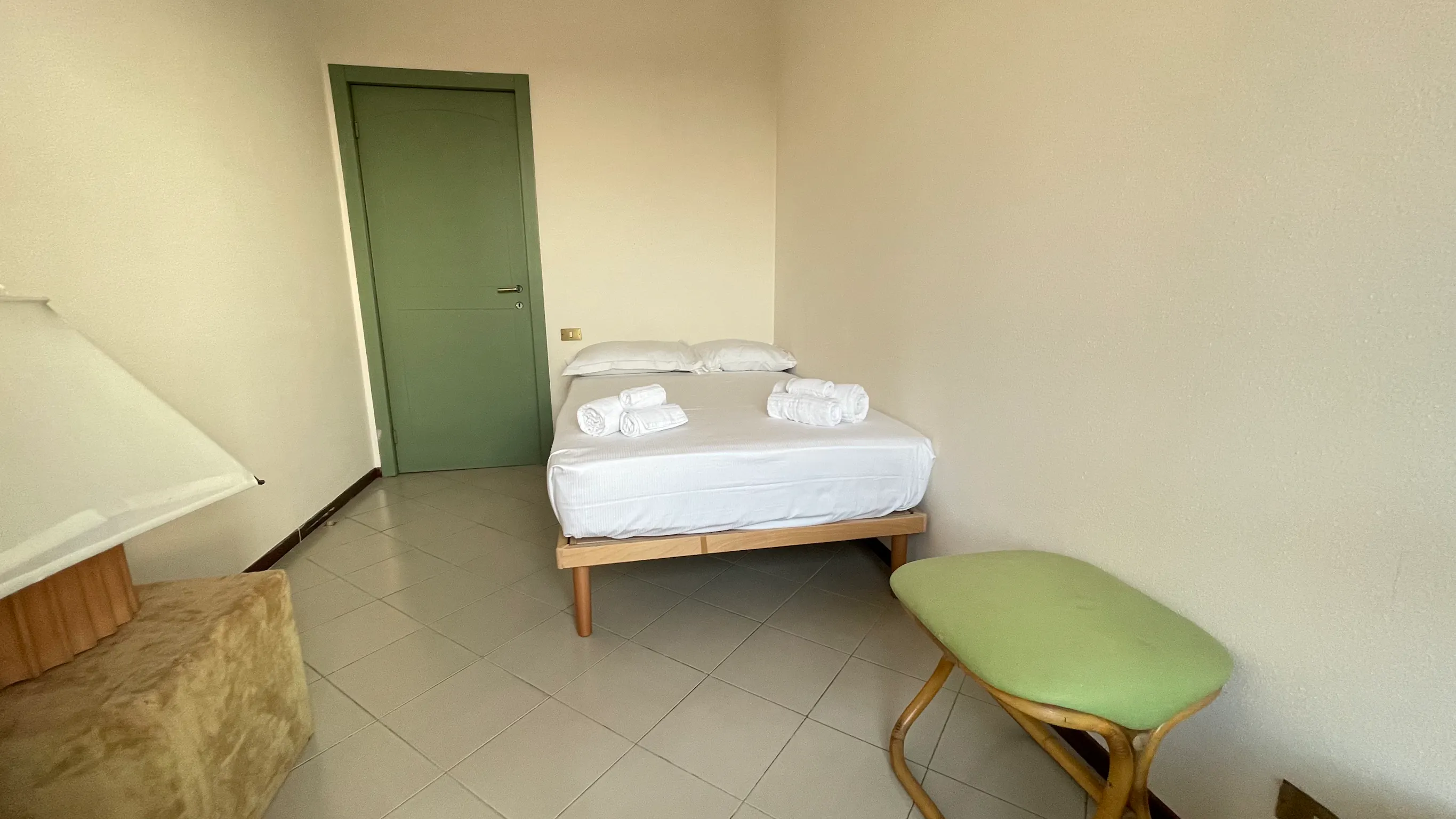 Private room in Via Calatafimi, Monza 3