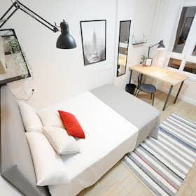 Cameră privată de închiriat pentru 530 EUR pe lună în Bilbao, Calle Santutxu