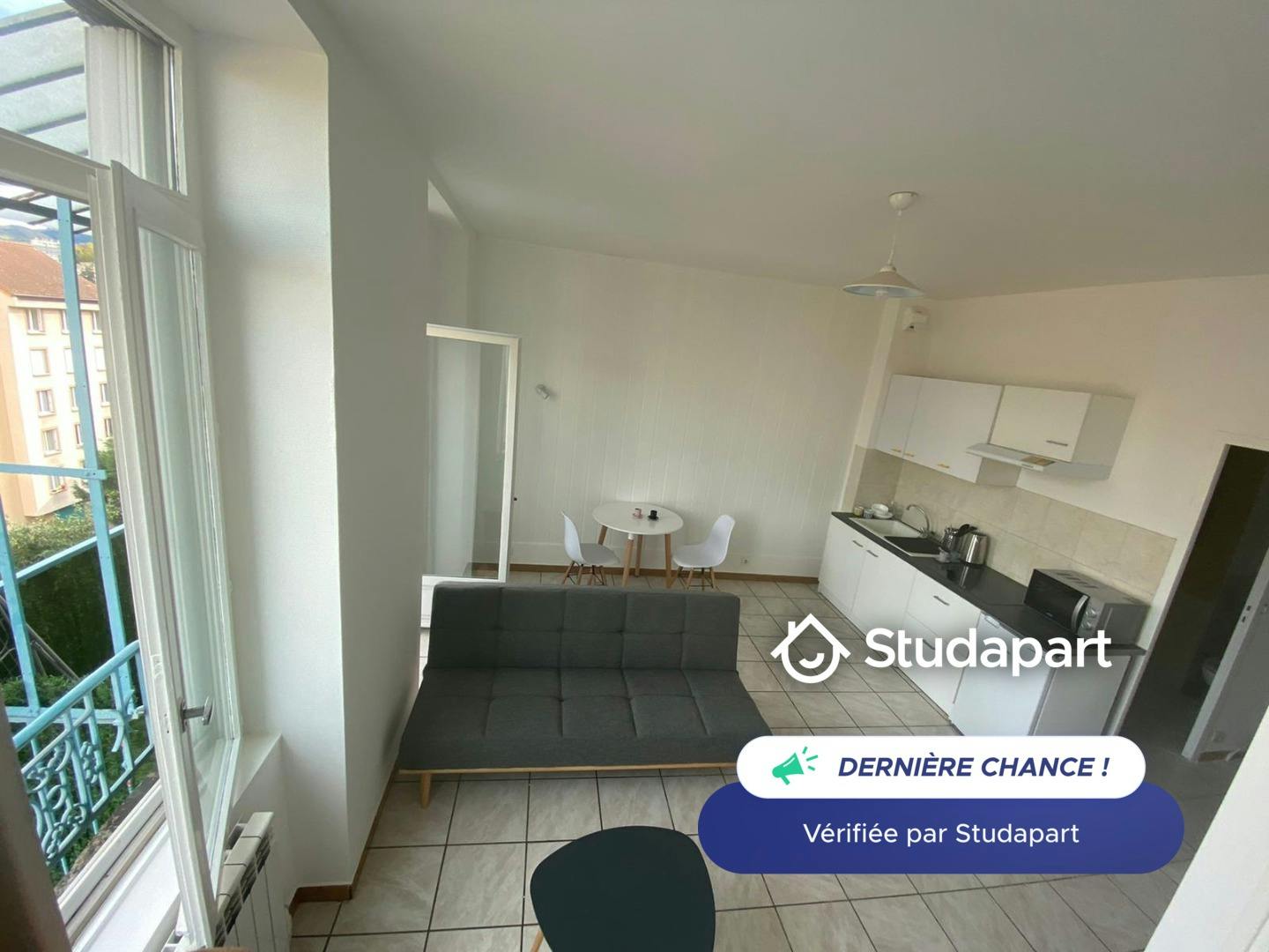 Apartment for rent for €470 per month in Saint-Étienne, Rue Denis Épitalon