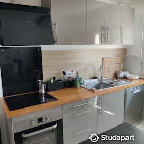Private room for rent for €470 per month in Angers, Boulevard Eugène Chaumin