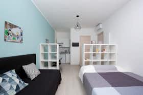 Apartamento para alugar por € 700 por mês em Rimini, Viale Principe Amedeo
