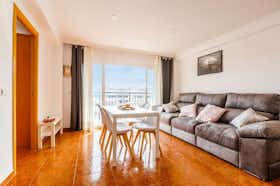 Apartment for rent for €798 per month in Vélez-Málaga, Calle Azucena