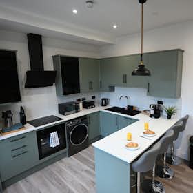 Lägenhet att hyra för 2 710 GBP i månaden i Cardiff, Ruthin Gardens