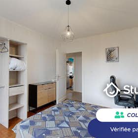 Private room for rent for €395 per month in Pau, Rue du Père Pardies