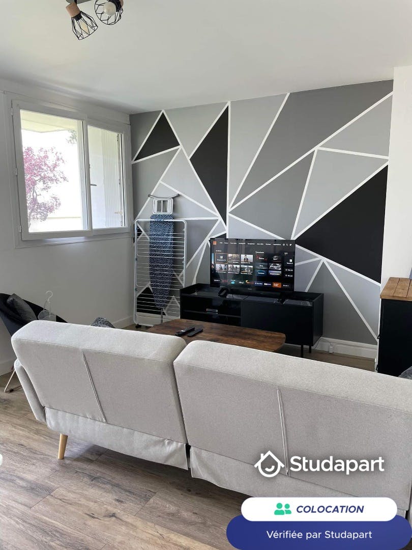Chambre privée à louer pour 350 €/mois à Cholet, Passage Lyautey