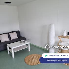 Apartamento for rent for 600 € per month in Rouen, Route de Lyons la Forêt