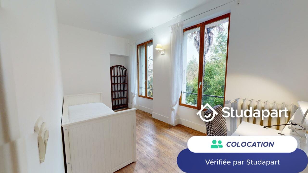 Private room for rent on Rue Ancienne de la Grand Font, Angoulême - View 5