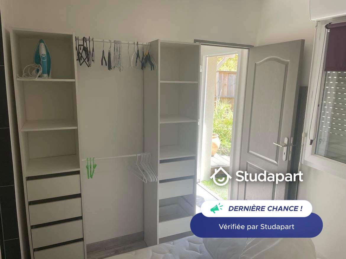 Private room for rent on Rue Aurélie Ducros, Villenave-d’Ornon - Vue 3