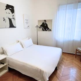 Private room for rent for €900 per month in Milan, Viale Beatrice d'Este