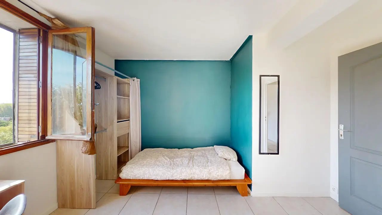 Private room for rent for €342 per month in Avignon, Avenue de la Trillade
