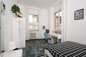 私人房间 正在以 €600 的月租出租，其位于 Rimini, Corso d'Augusto