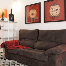 Appartement for rent for 1 100 € per month in Madrid, Calle de Vázquez de Mella