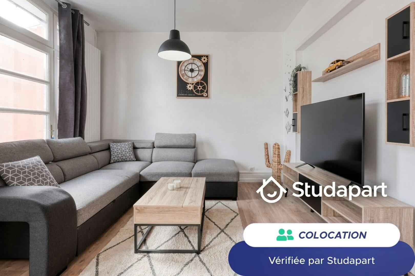 Chambre privée à louer pour 515 €/mois à Évreux, Rue Blanche Barchou