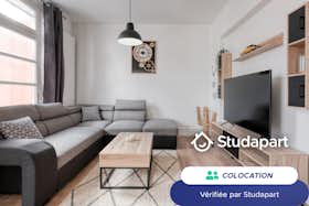 Отдельная комната сдается в аренду за 515 € в месяц в Évreux, Rue Blanche Barchou