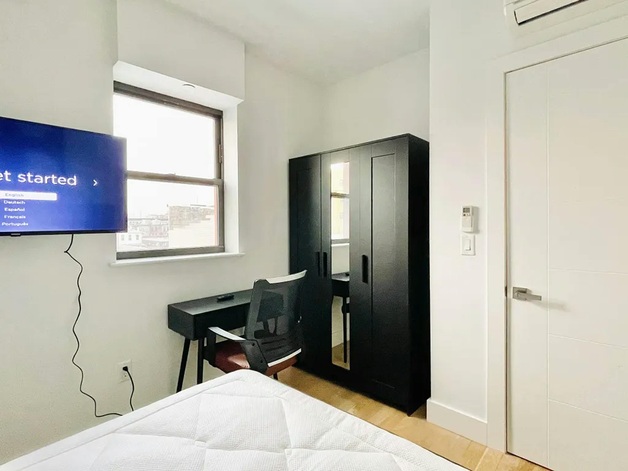 Madison St, Brooklyn, NY preview