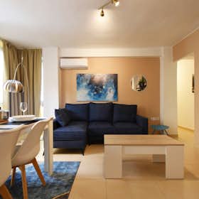 Apartamento for rent for € 1.500 per month in Málaga, Carril Gamarra