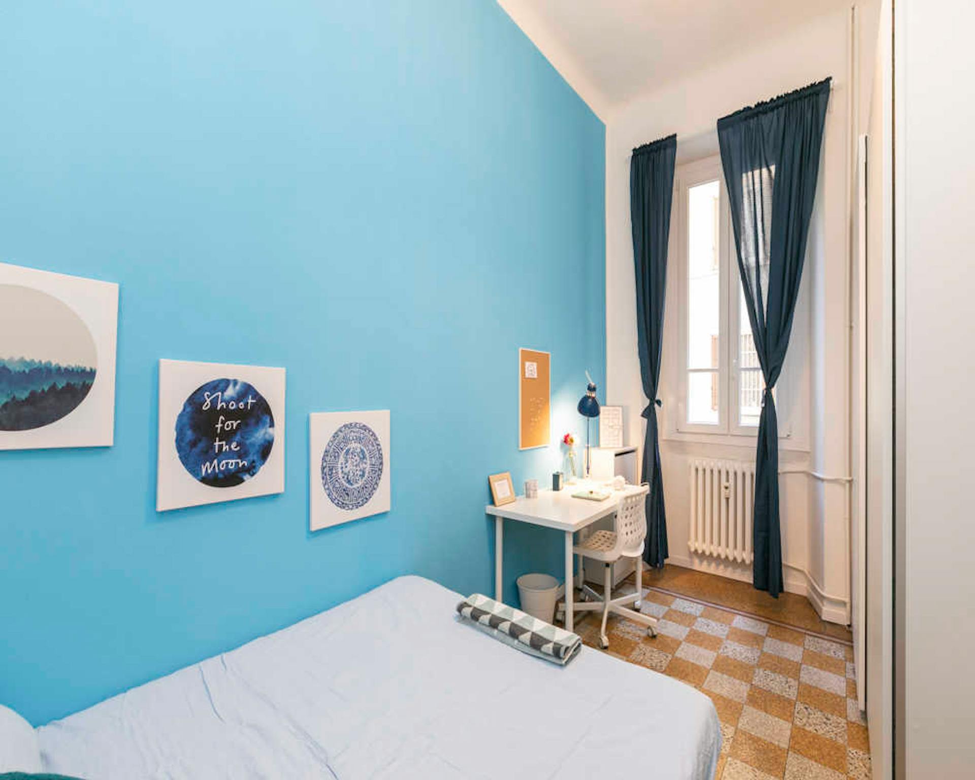 Via Lipari, Milan preview