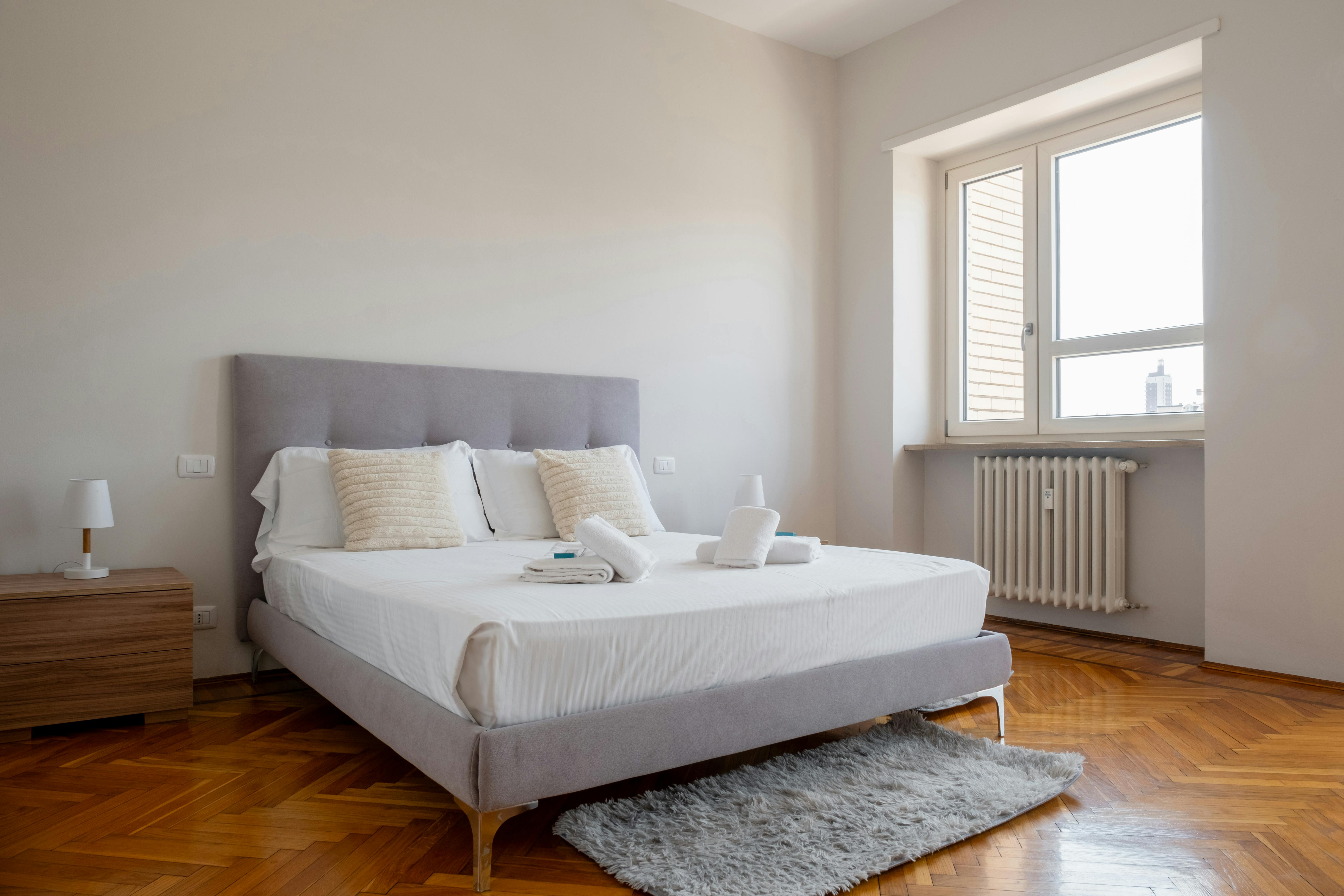 Apartment for rent for €1,800 per month in Turin, Piazza della Repubblica
