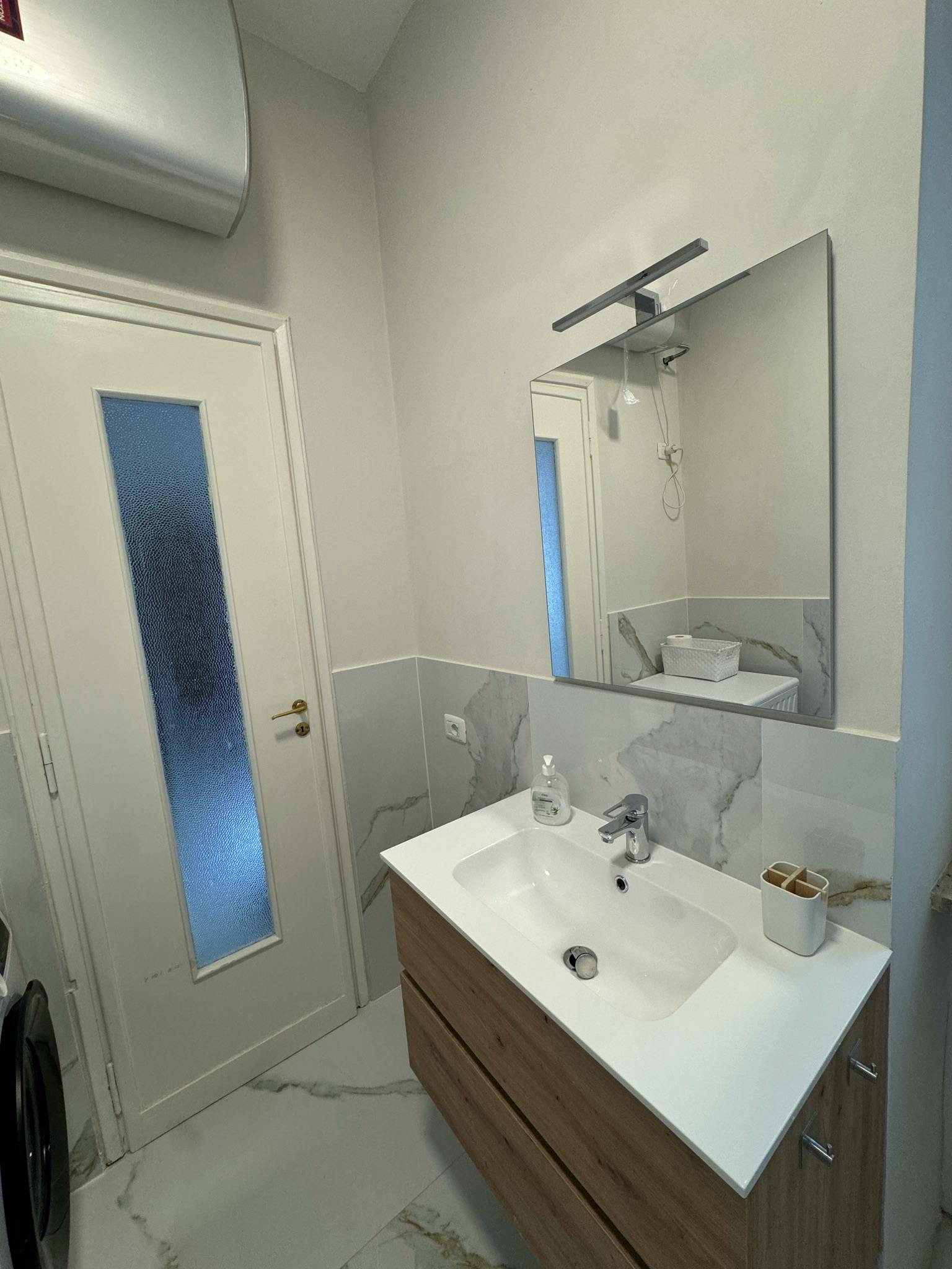 Apartment Turin, 2 beds, 65m² — photo 36