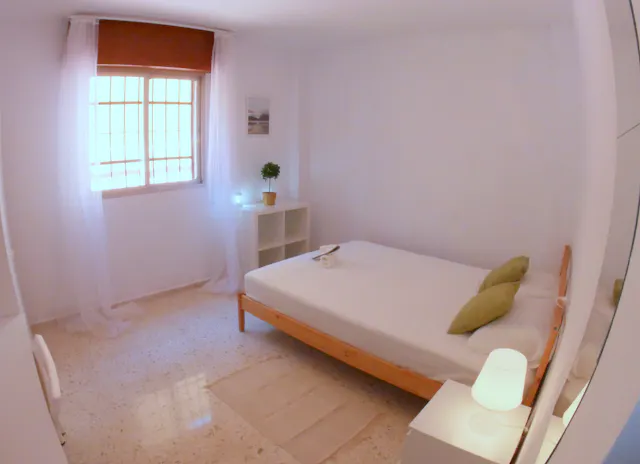 Private room in Avenida de Barcelona, Málaga (1474951) room image 1