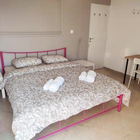Private room for rent for €430 per month in Athens, Marni