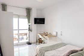 私人房间 正在以 €440 的月租出租，其位于 Alcalá de Henares, Calle Muelle