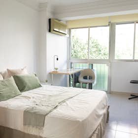 私人房间 正在以 €440 的月租出租，其位于 Alcalá de Henares, Calle Zulema