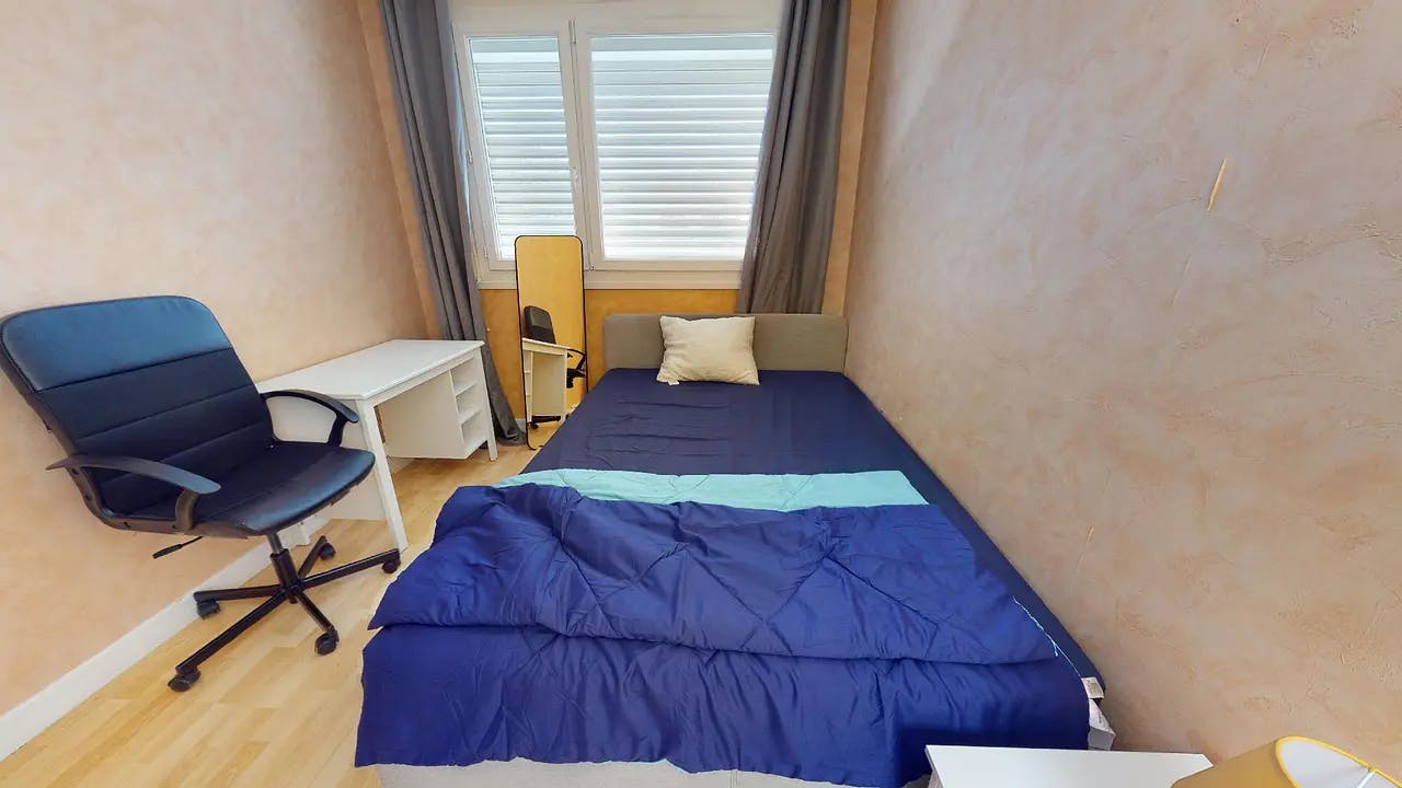 Quarto privado para alugar por € 350 por mês em Saint-Étienne-du-Rouvray, Rue Henri Wallon