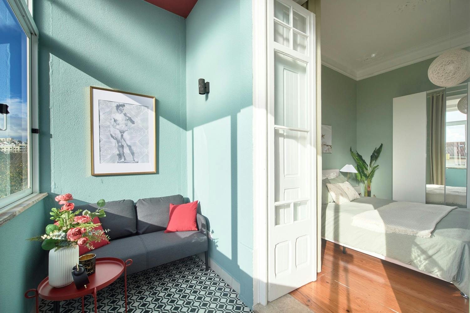 preview gallery tile