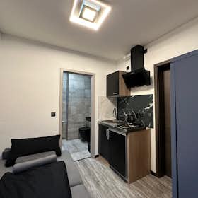 Apartamento para alugar por € 850 por mês em Mühlheim am Main, Hauptstraße