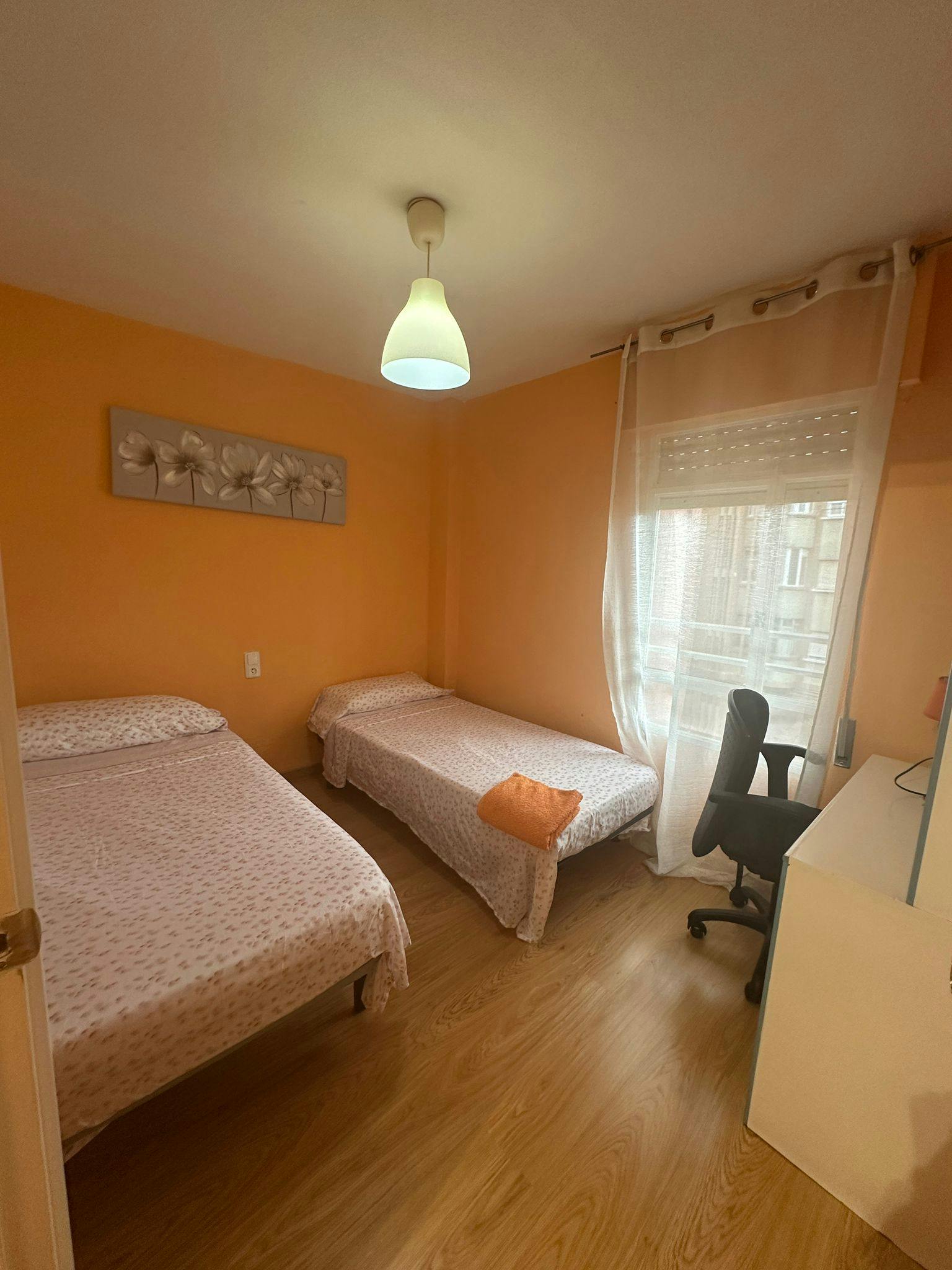 Calle de la Gloria, Murcia preview