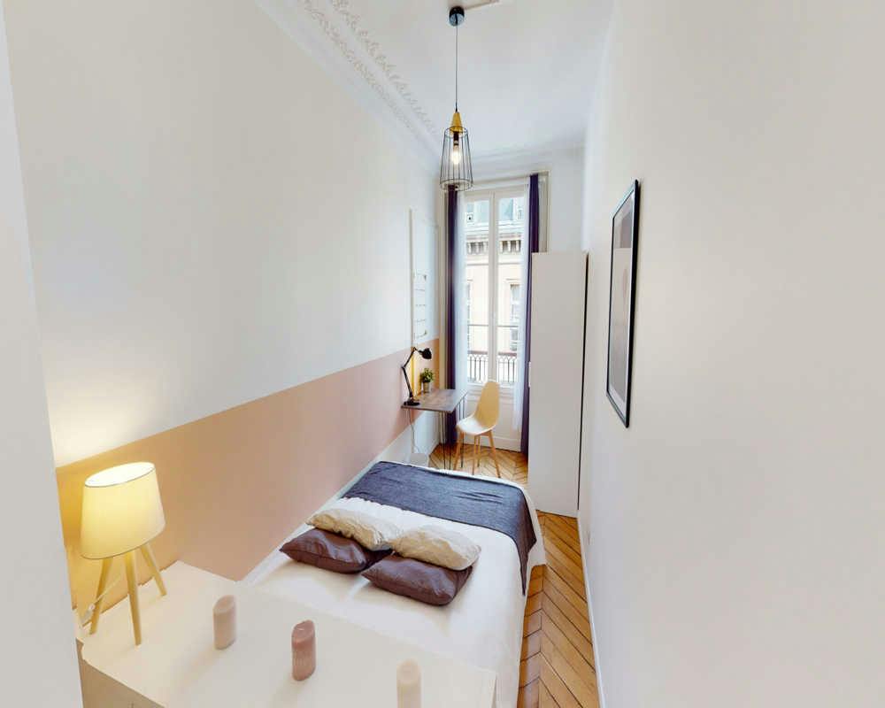 Private room in Rue Saint-Dominique, Paris (1475182) room image 1